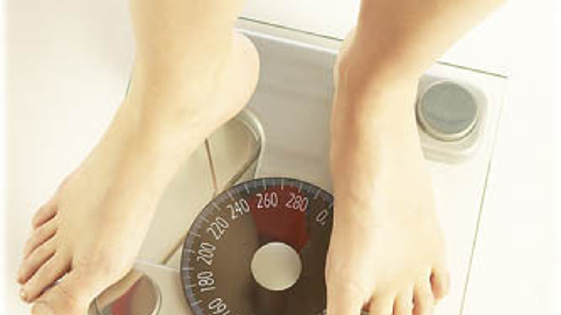 Disturbi alimentari: anoressia già a 10 anni, in aumento la bulimia