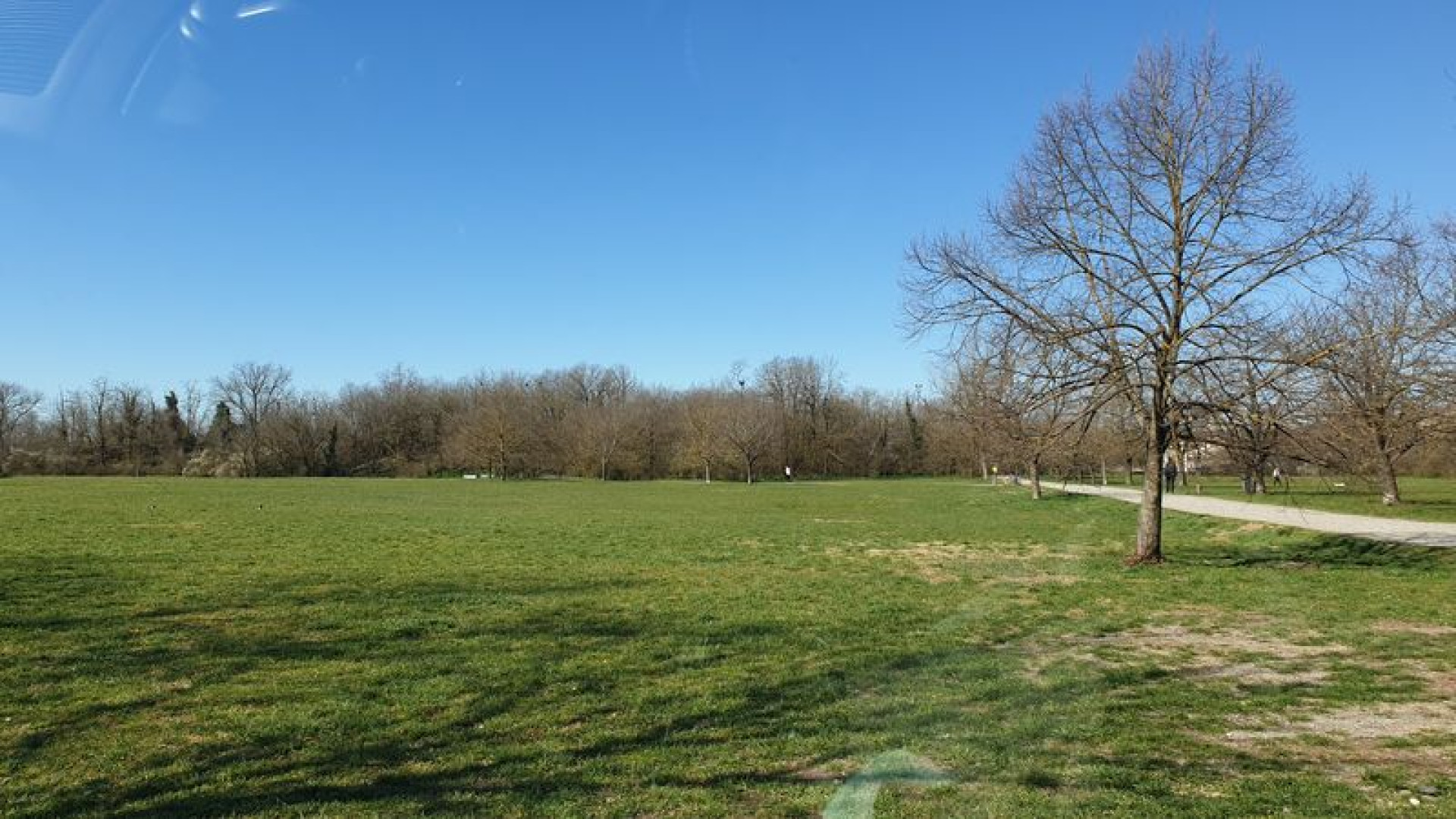 Trovato ordigno bellico, chiuso al pubblico  il parco della Galleana