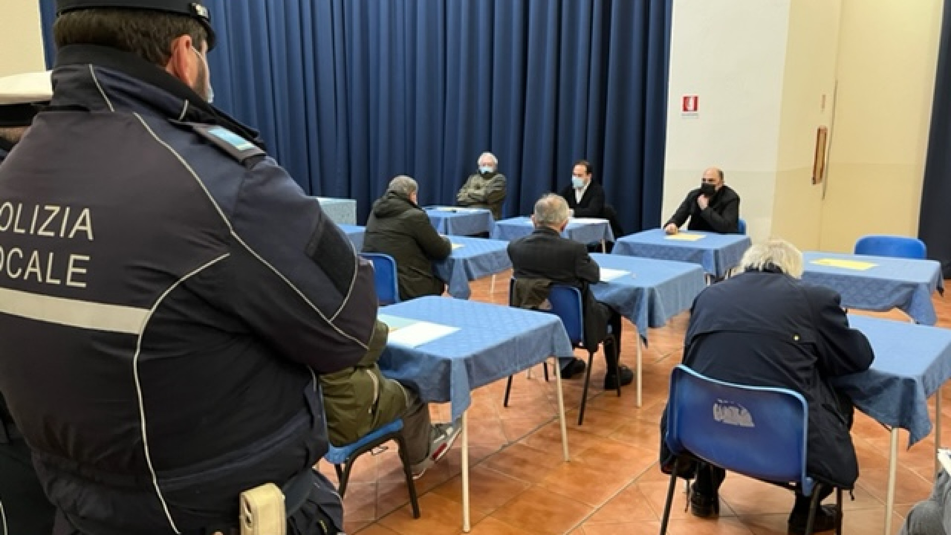 Consiglio comunale. "Ridiamo parola ai bobbiesi", "Nessuna dimissione"