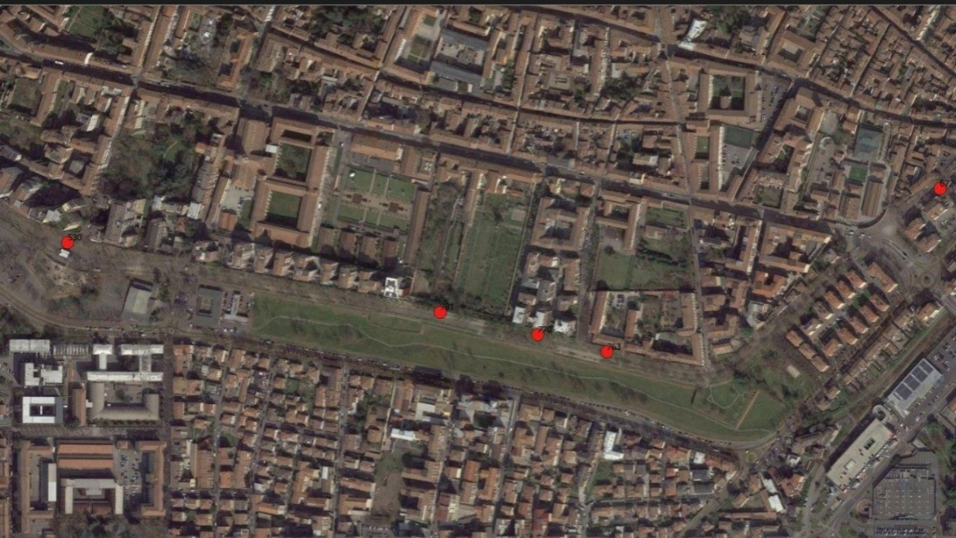 Facsal e via Tramello, 10 platani abbattuti. Comune: "A rischio alto di cedimento"