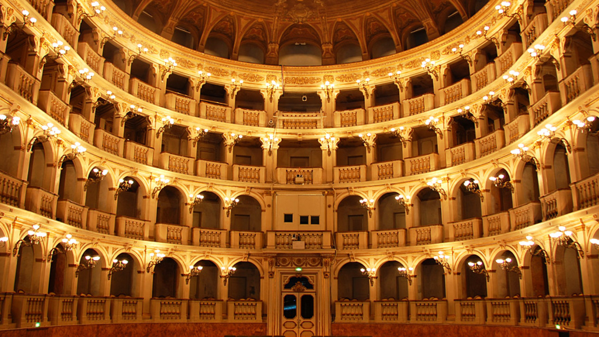 Al Municipale il Macbeth di Verdi su schermo in diretta dal teatro di Bologna