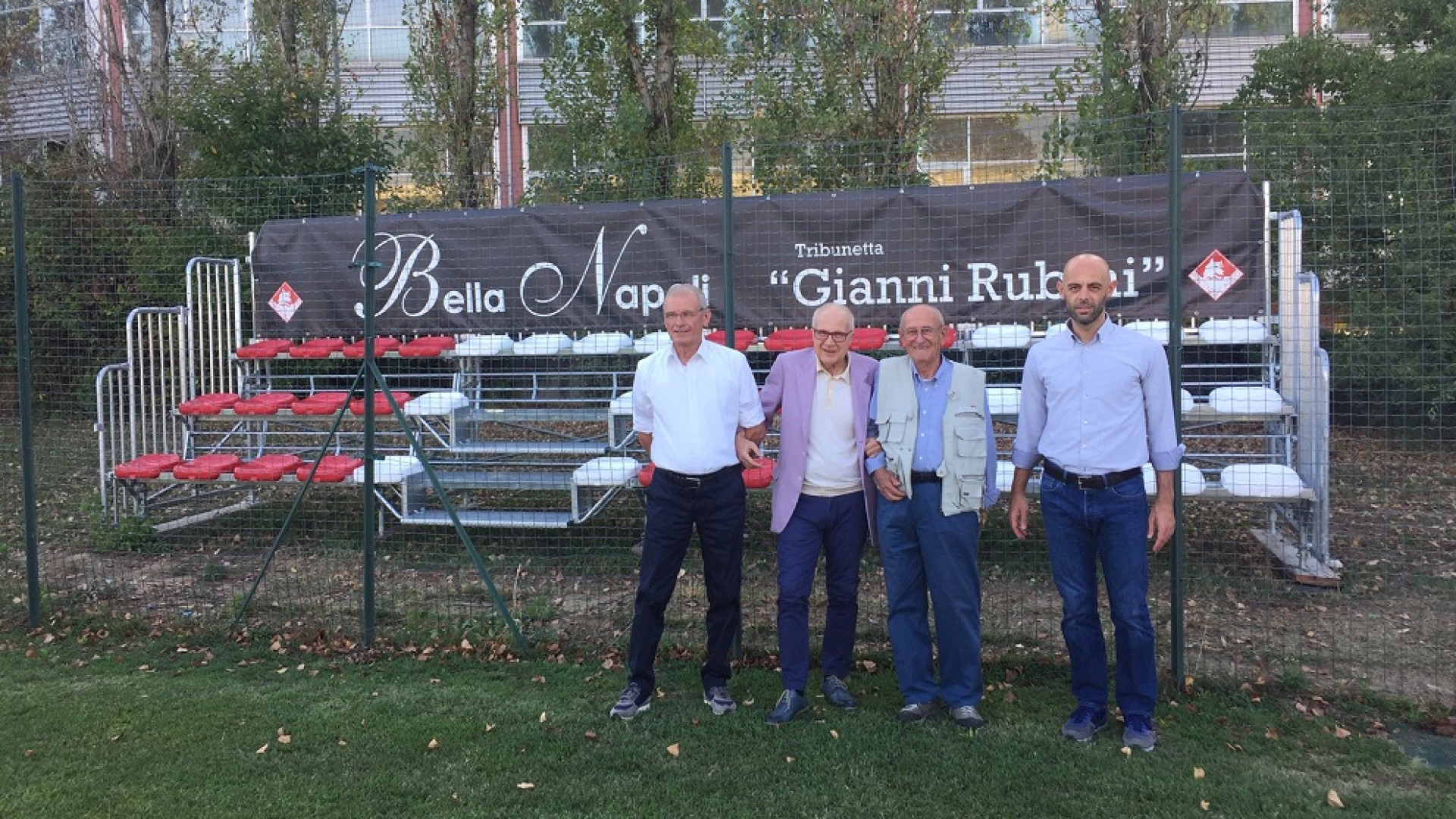 Presentata la tribunetta per i tifosi al campo di allenamento del Piace