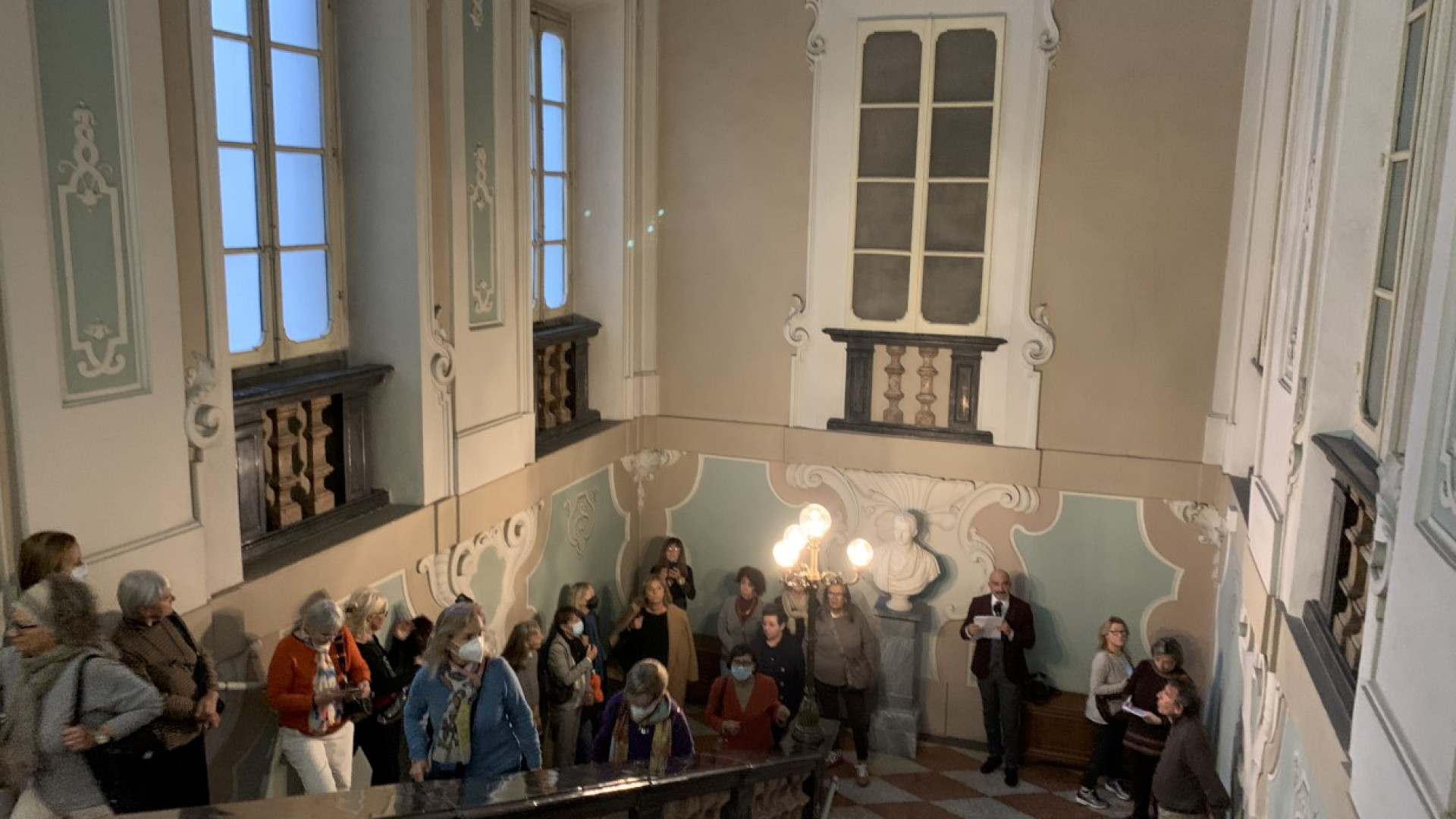 La Banca d'Italia apre il suo forziere artistico: GioiAlumni visita palazzo Mandelli