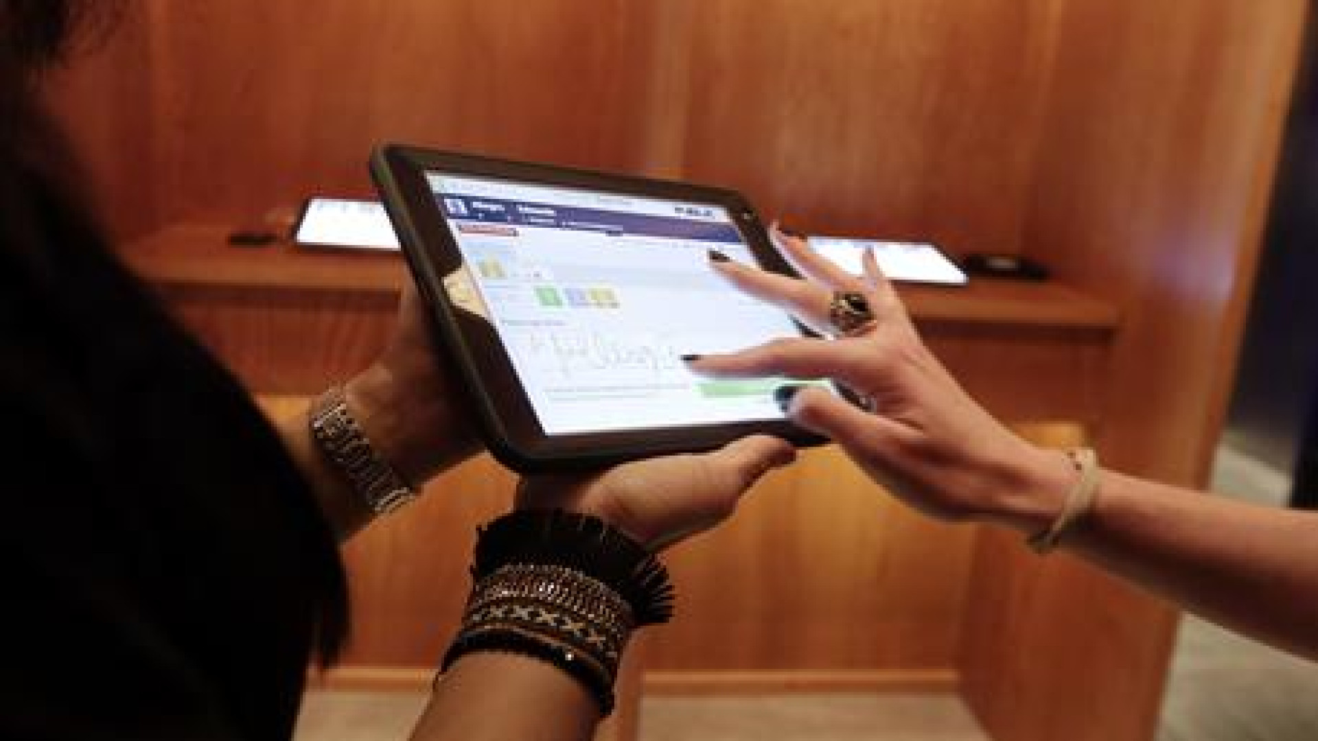 Divario digitale, dalla Regione tablet per 915 studenti piacentini