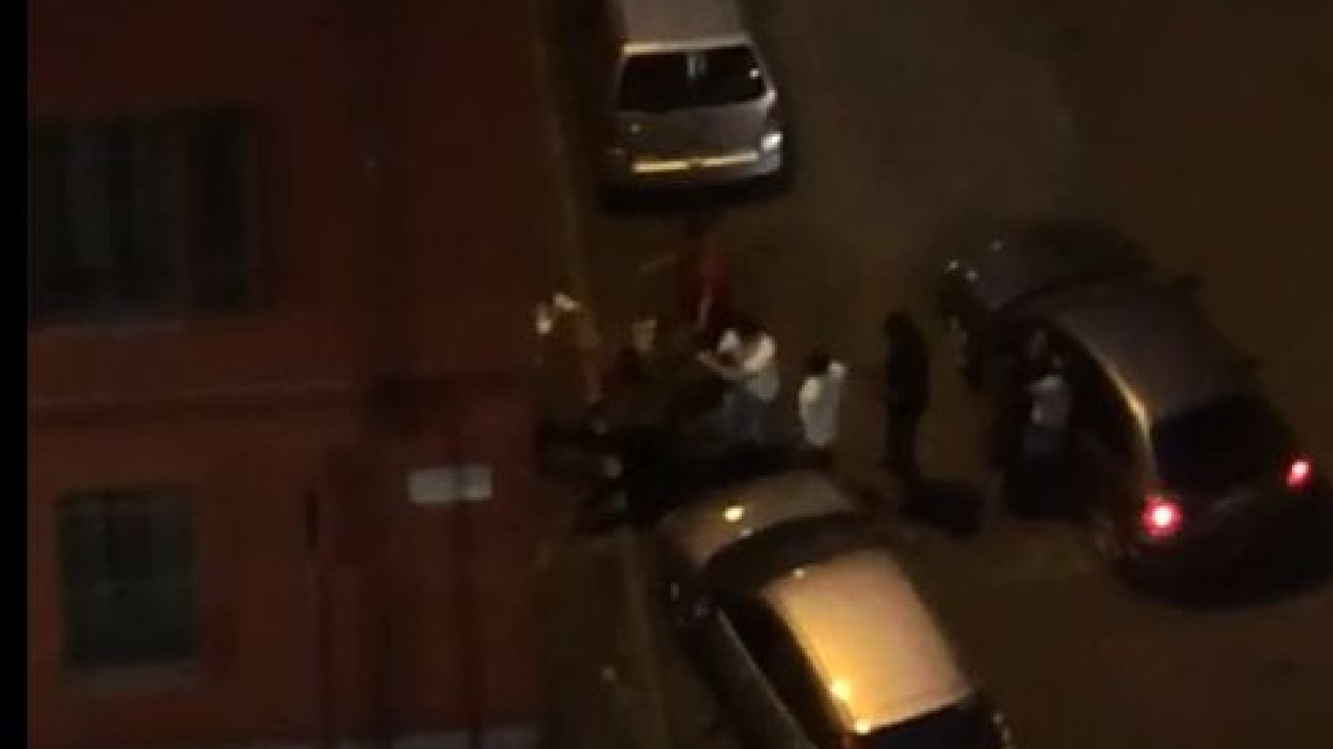 Ennesima rissa notturna tra stranieri  in via Torricella, tre denunciati. GUARDA IL VIDEO