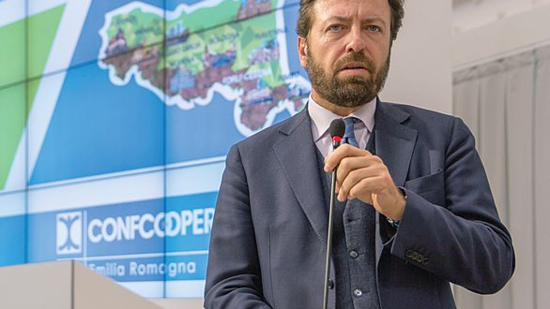 Confcooperative Emilia Romagna torna a crescere. Milza: "Ora lotta alla falsa cooperazione"