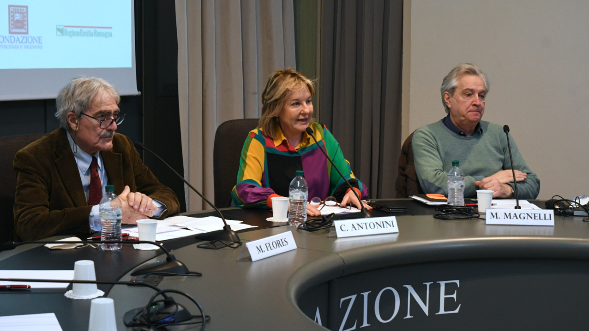 La guerra in Ucraina in un seminario di Isrec. Bersani: "L’Occidente ha perso peso"