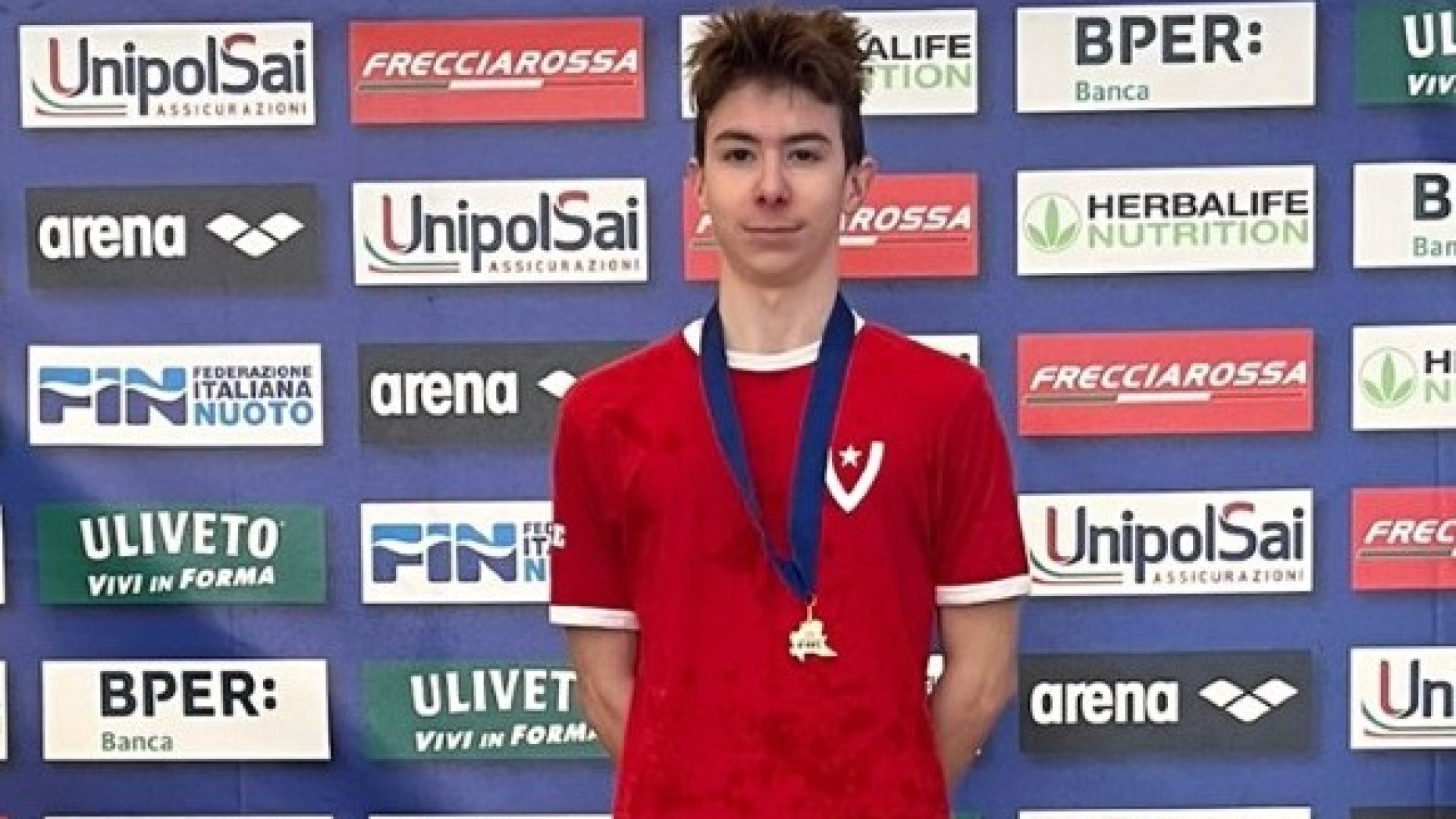 Nuoto, la Vittorino esulta con la doppietta di Barbazza. Bonini e Cornelli agli Italiani