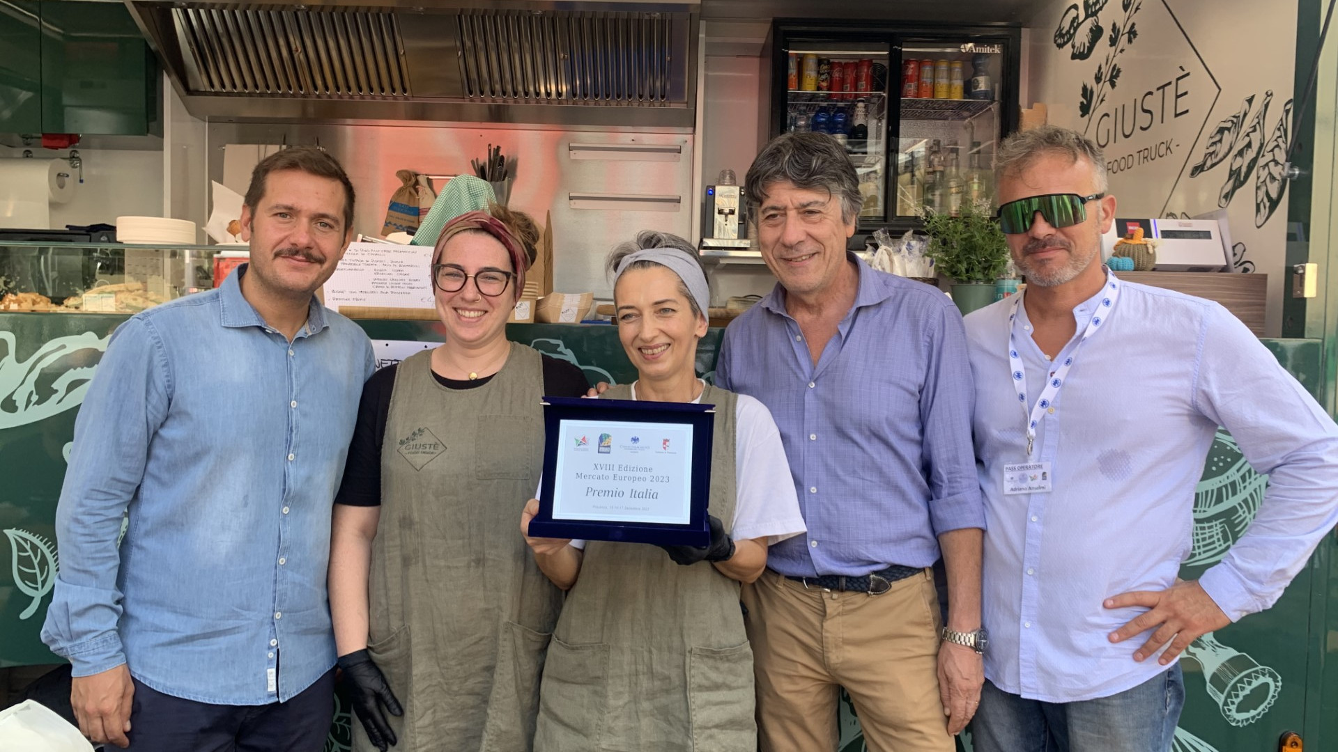 Dalla picula nell'arancino all'aperitivo russo: premiati i banchi al Mercato europeo