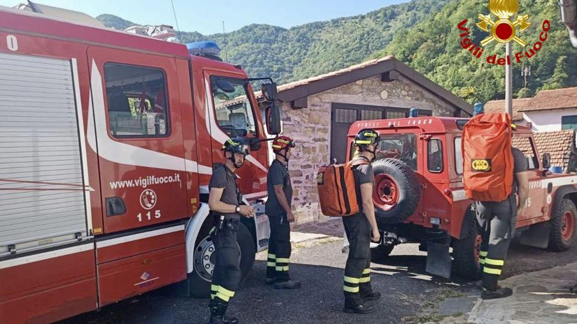 Monte Alfeo, frattura per un'escursionista caduta. Intervento dei vigili del fuoco