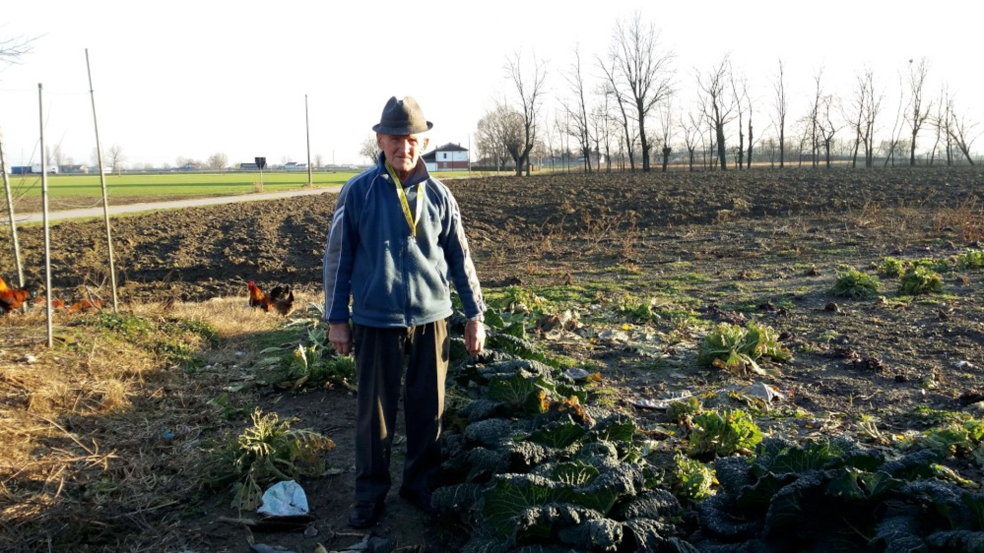 Benito, 91 anni di San Pedretto. Da otto decenni lavora la sua terra: " Non smetterò mai"