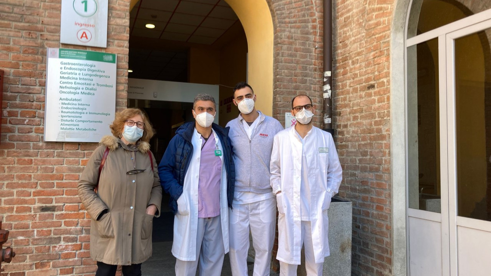 Specializzandi del San Raffaele in Gastroenterologia: "Impariamo l'eccellenza"