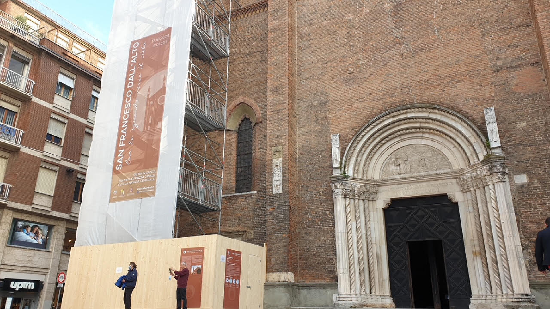 Tutti i fine settimana la salita al cantiere di S.Francesco: "Con lo sguardo verso il cielo"