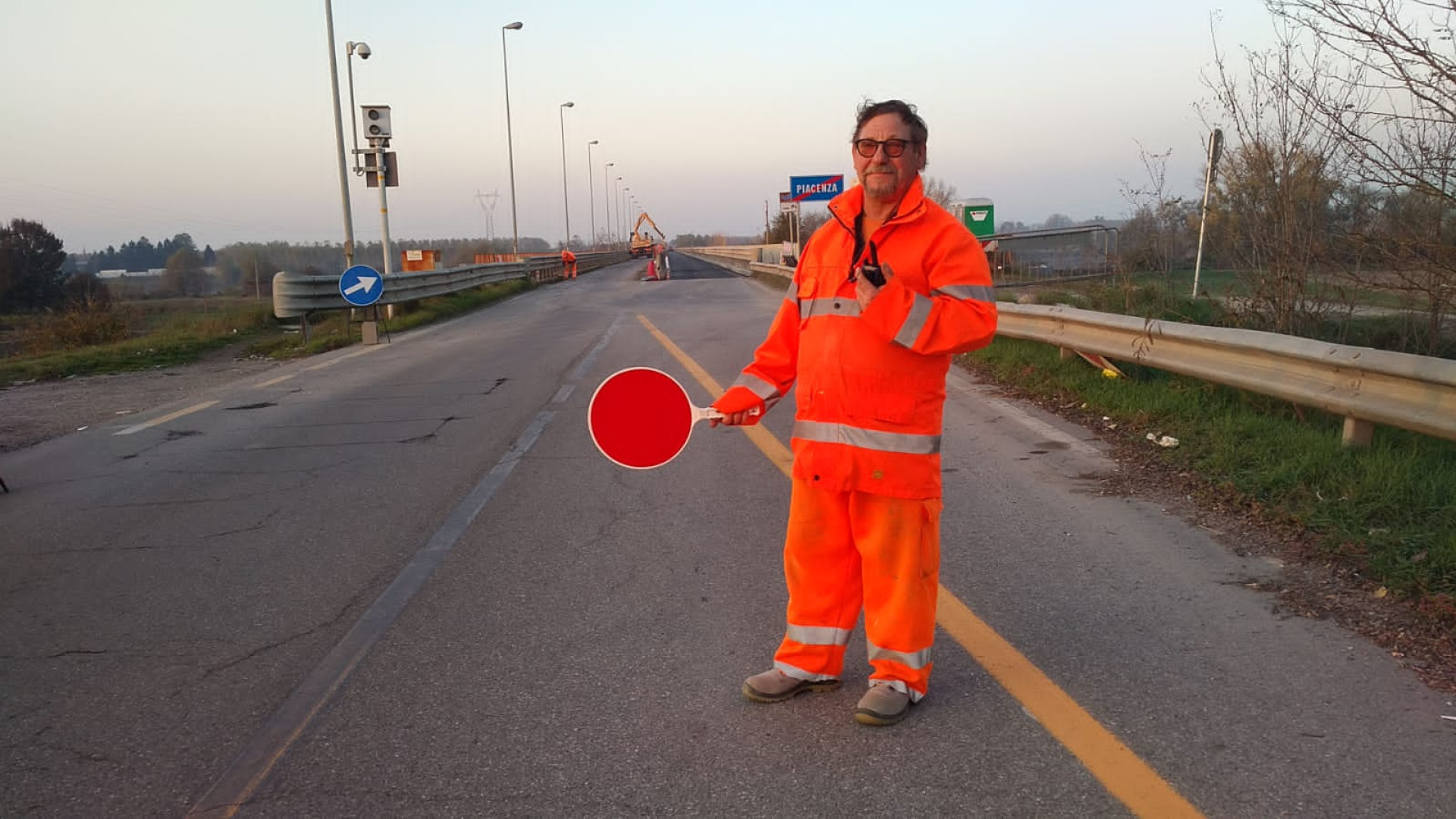 Chiusa un'intera corsia sul ponte di Pievetta: "E' per accelerare i lavori"