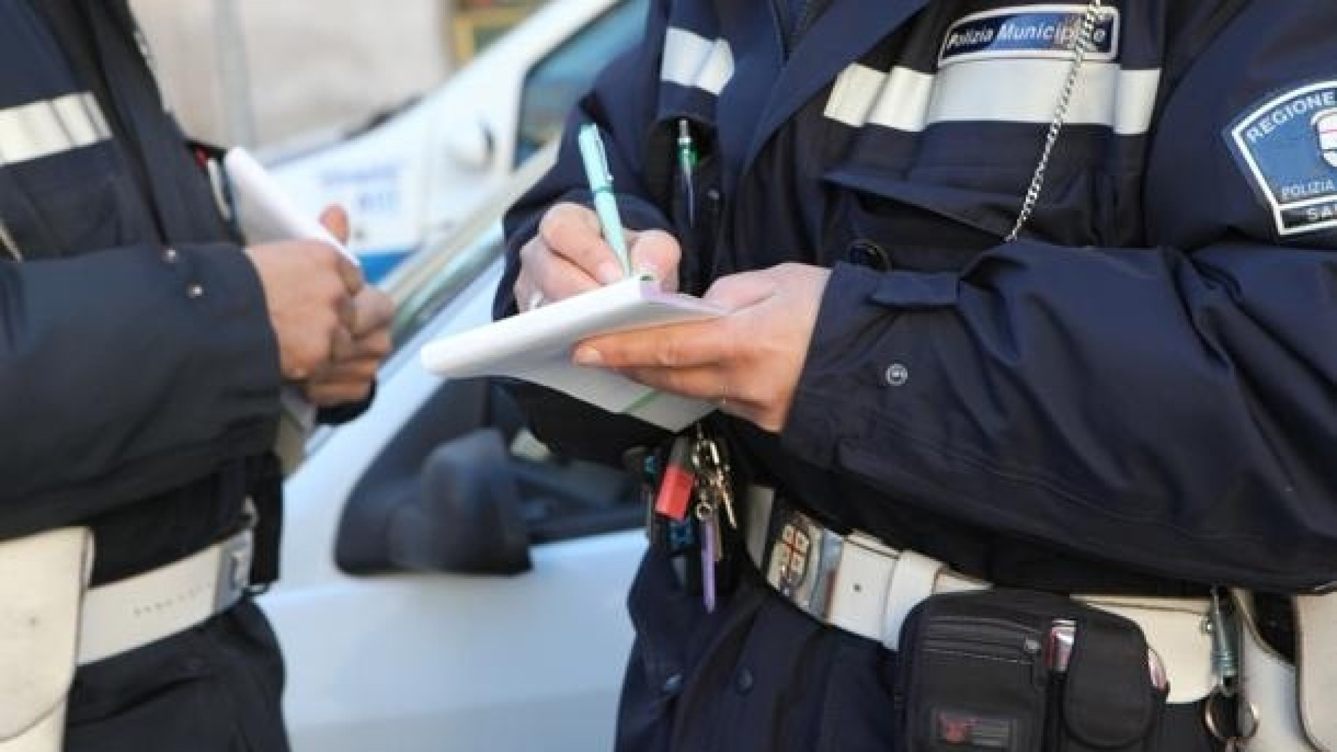 Strisce blu, niente "sconto" per le multe. Malchiodi: "Vanno pagate per intero"
