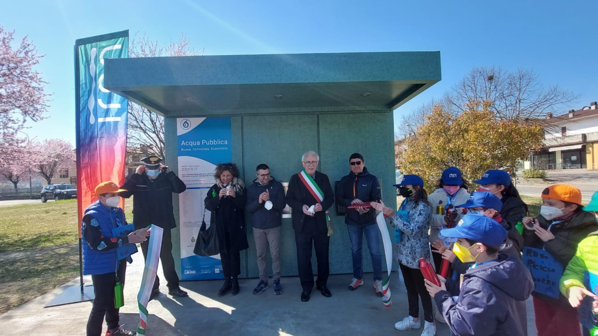 Inaugurata a Lugagnano la casetta dell'acqua. E' la trentesima in provincia