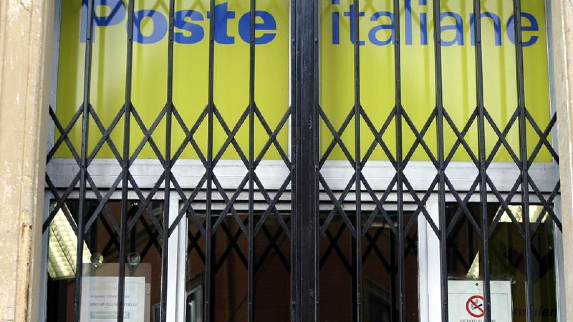 Chiusura di 8 uffici, Poste: "Offerta adeguata alla domanda. Nessun taglio"