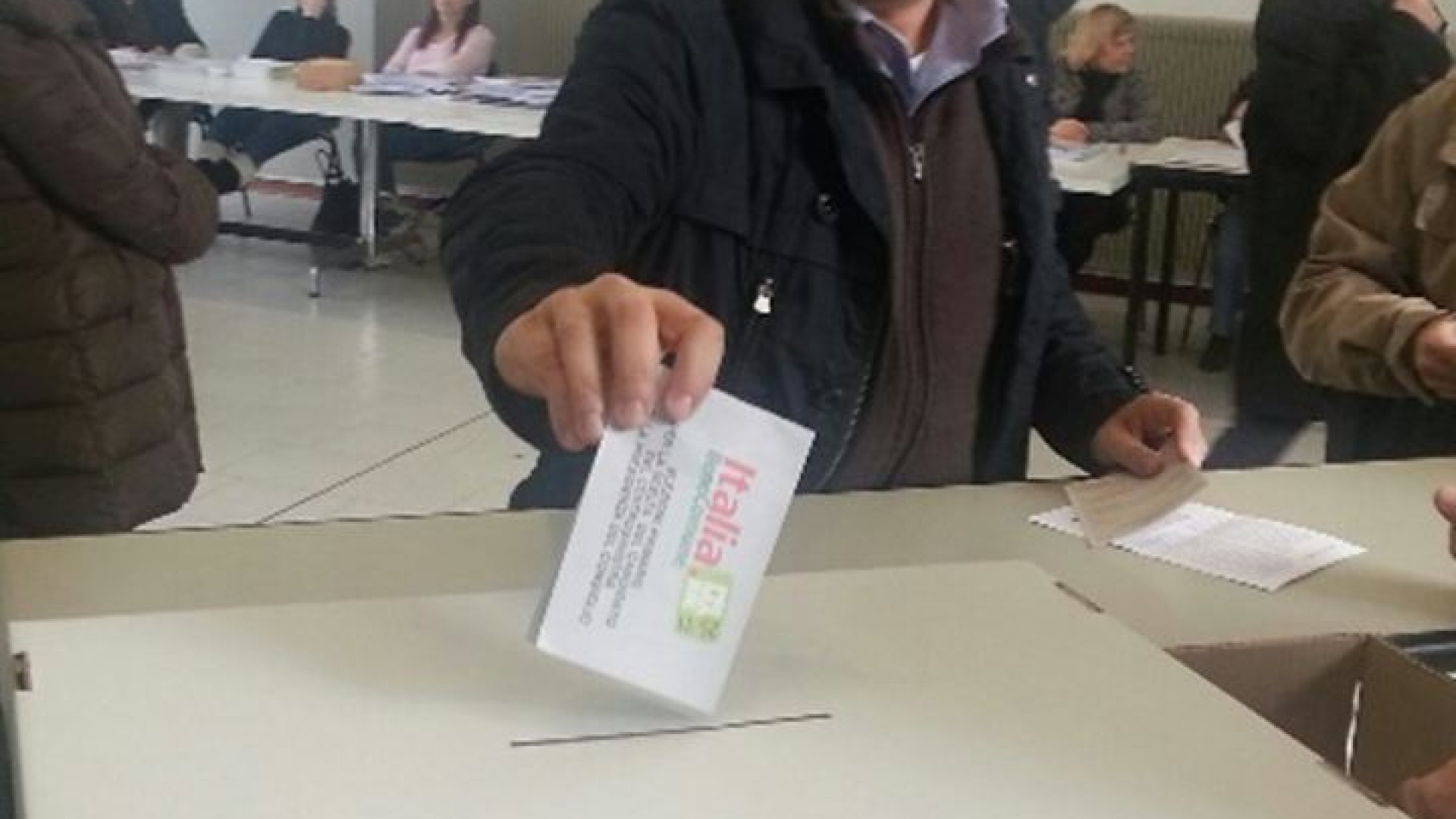 Reggi al voto smorza le polemiche,"Da domani insieme per il Paese"