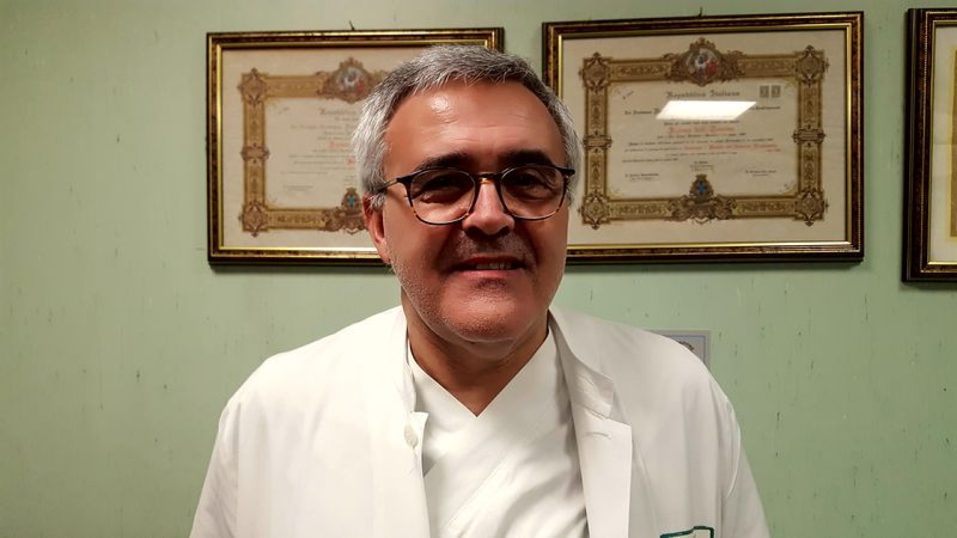 Tumore ai polmoni: 183 nuovi casi. Il primario: "Serve un macchinario da 150mila euro"