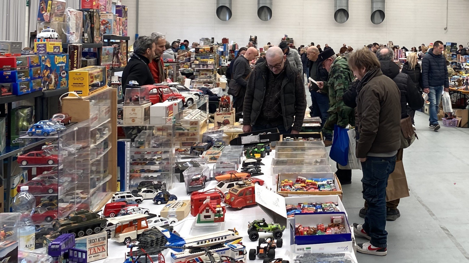 A Piacenza torna Pantheon, la fiera di filatelia, numismatica e collezionismo