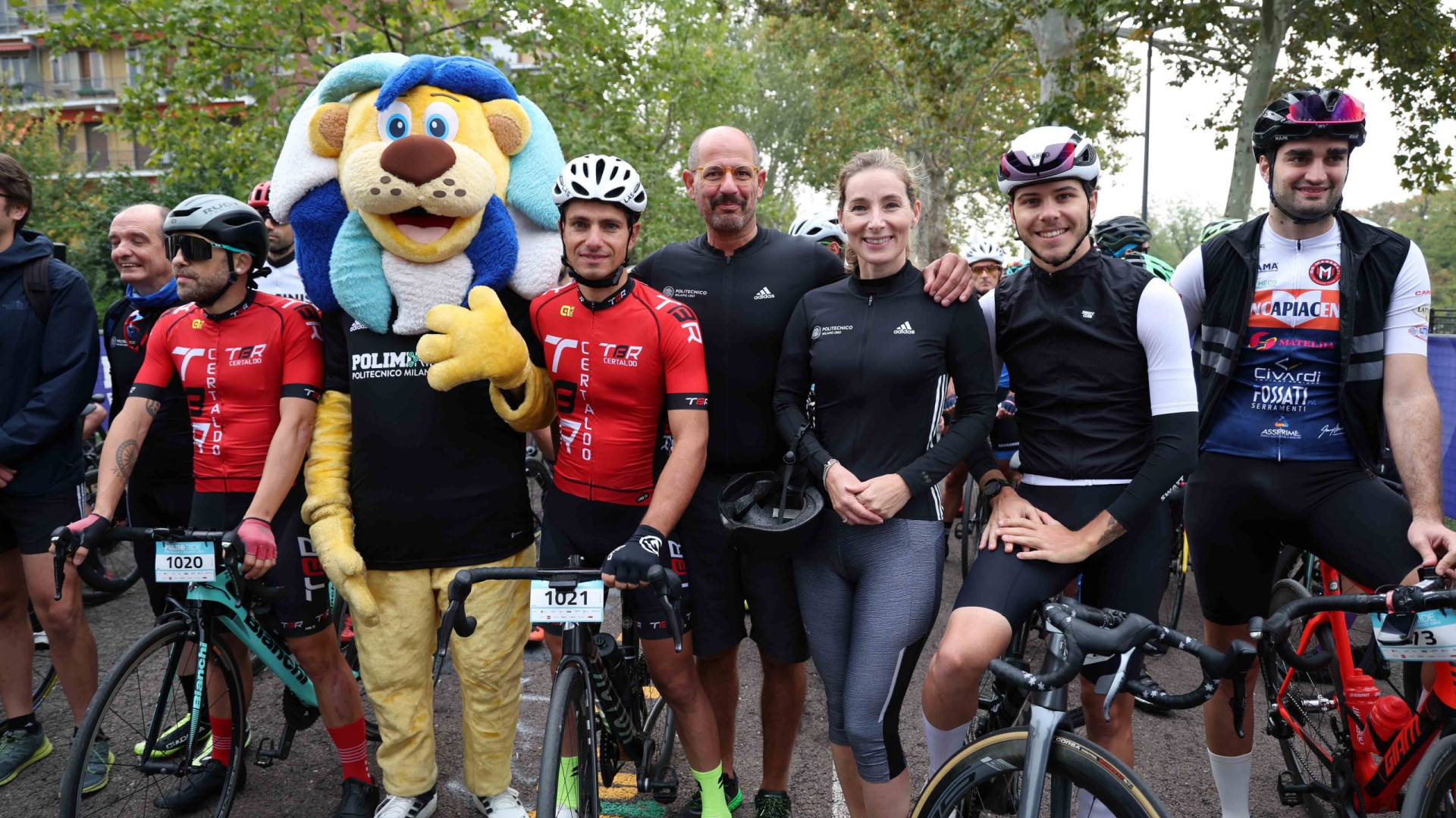 Mille ciclisti in sella per la PolimiRide a Piacenza - FOTOGALLERY