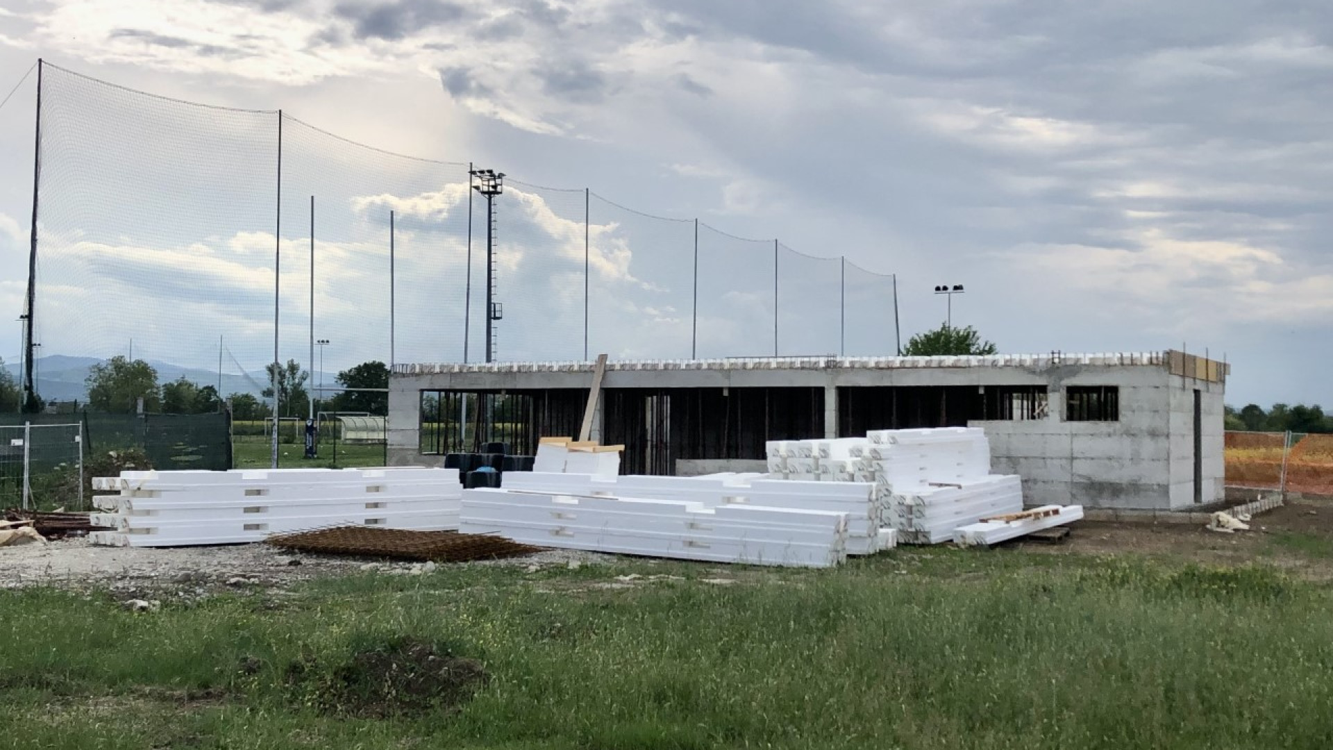 Gossolengo, arriva lo stop alla costruzione della cittadella dello sport: "Costi eccessivi"
