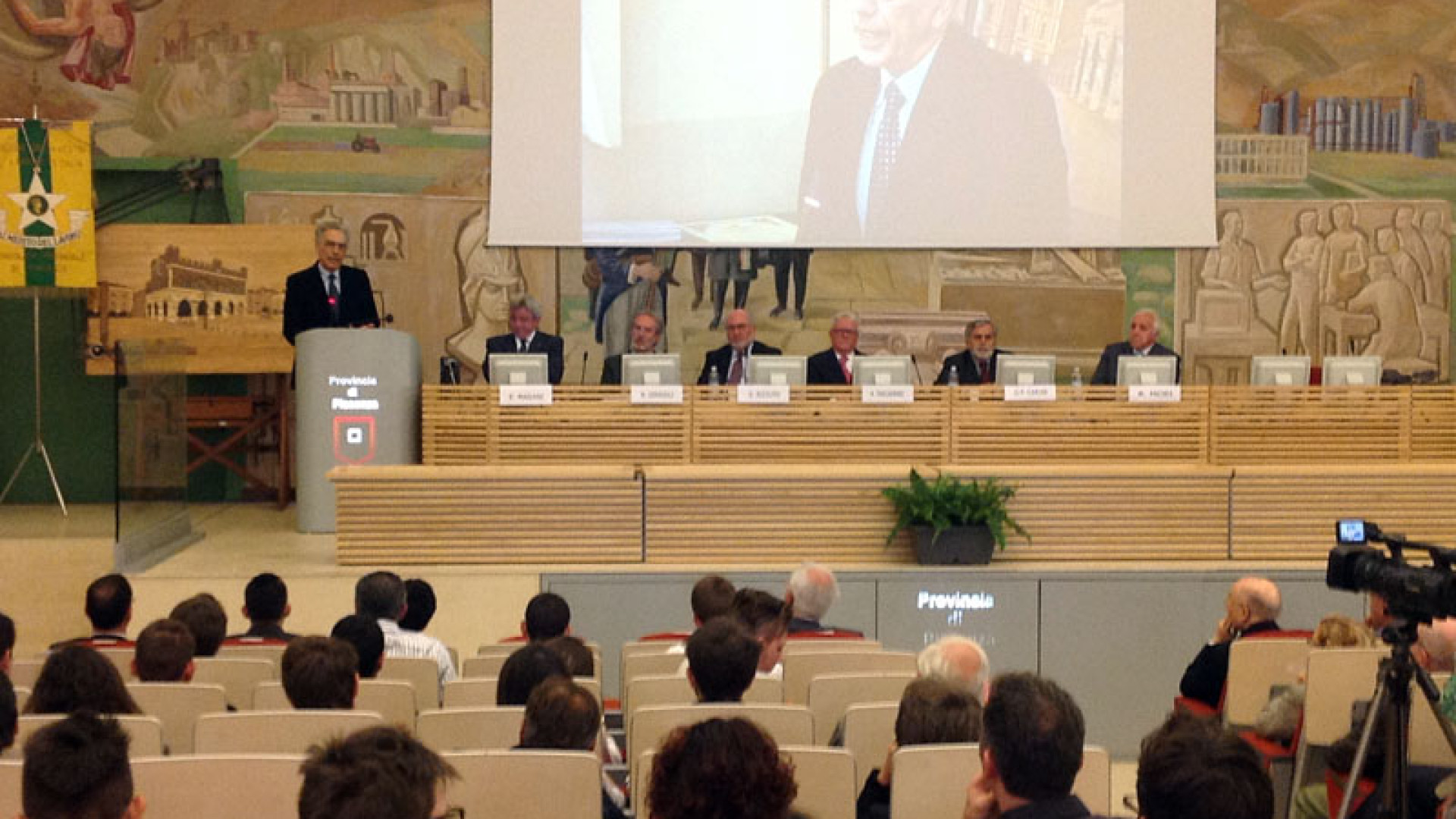 Giovani e lavoro, l'ex preside Binelli: "Abbiate fiducia nel futuro"