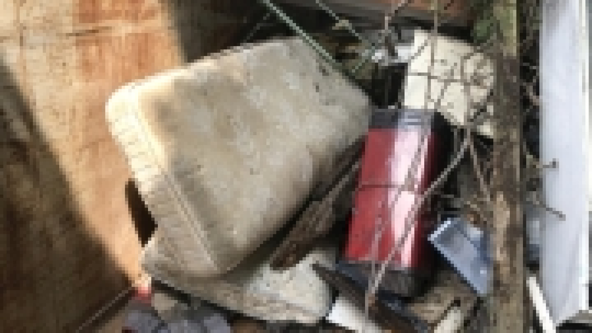 Ex chiesa Benedettine, l'incendio rivela il degrado e l'occupazione abusiva