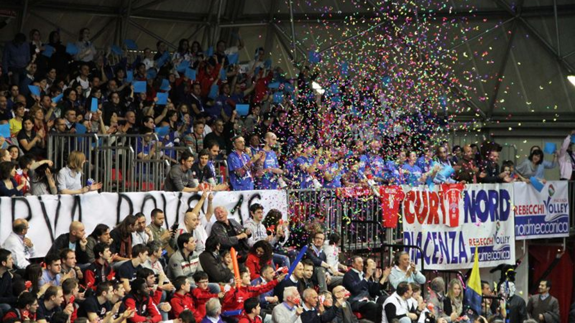 Volley, chiude la campagna abbonamenti e cambia la prevendita dei biglietti