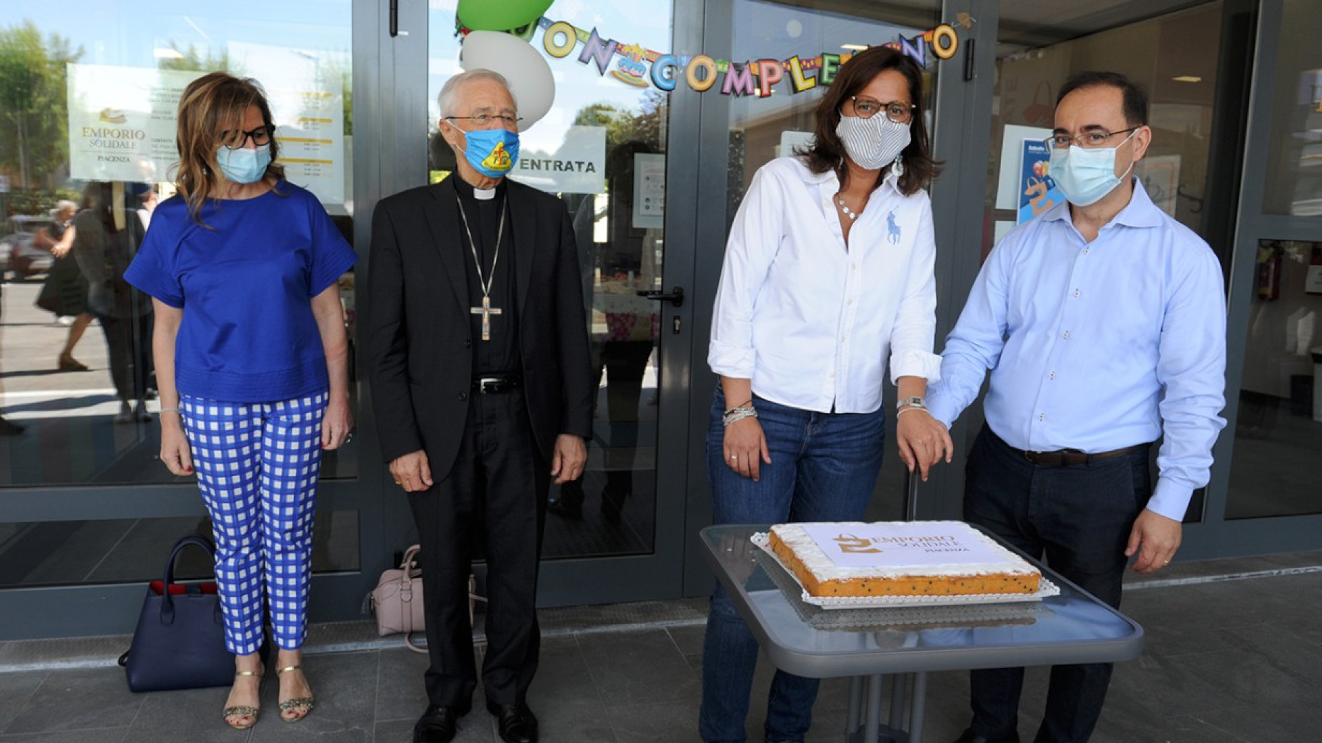 L'Emporio solidale compie un anno. Idda: "Grazie a tutti i volontari"