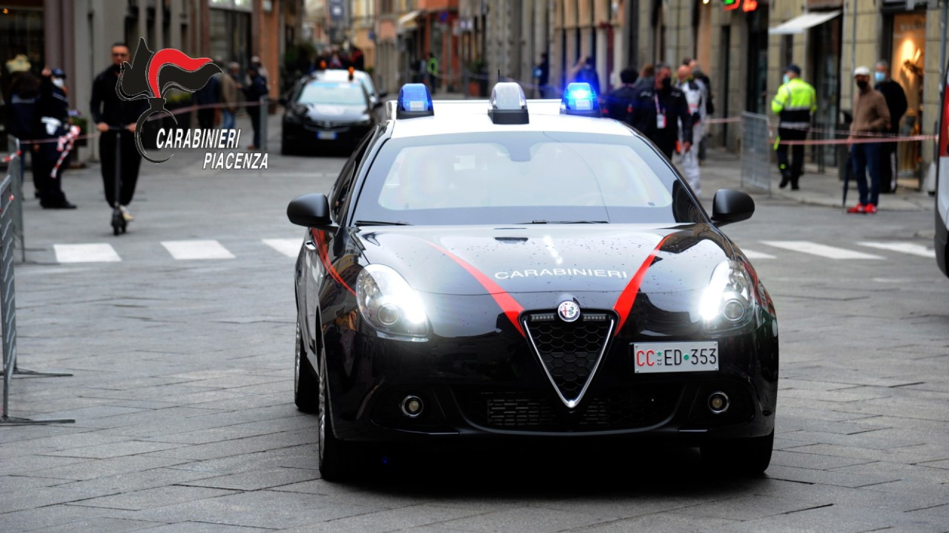 Liti e droga: mattinata di controlli dei carabinieri nel quartiere Roma