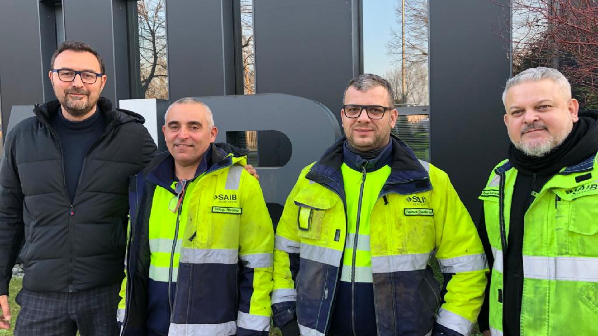 Salvato dai colleghi con il defibrillatore alla Saib di Fossadello: è fuori pericolo