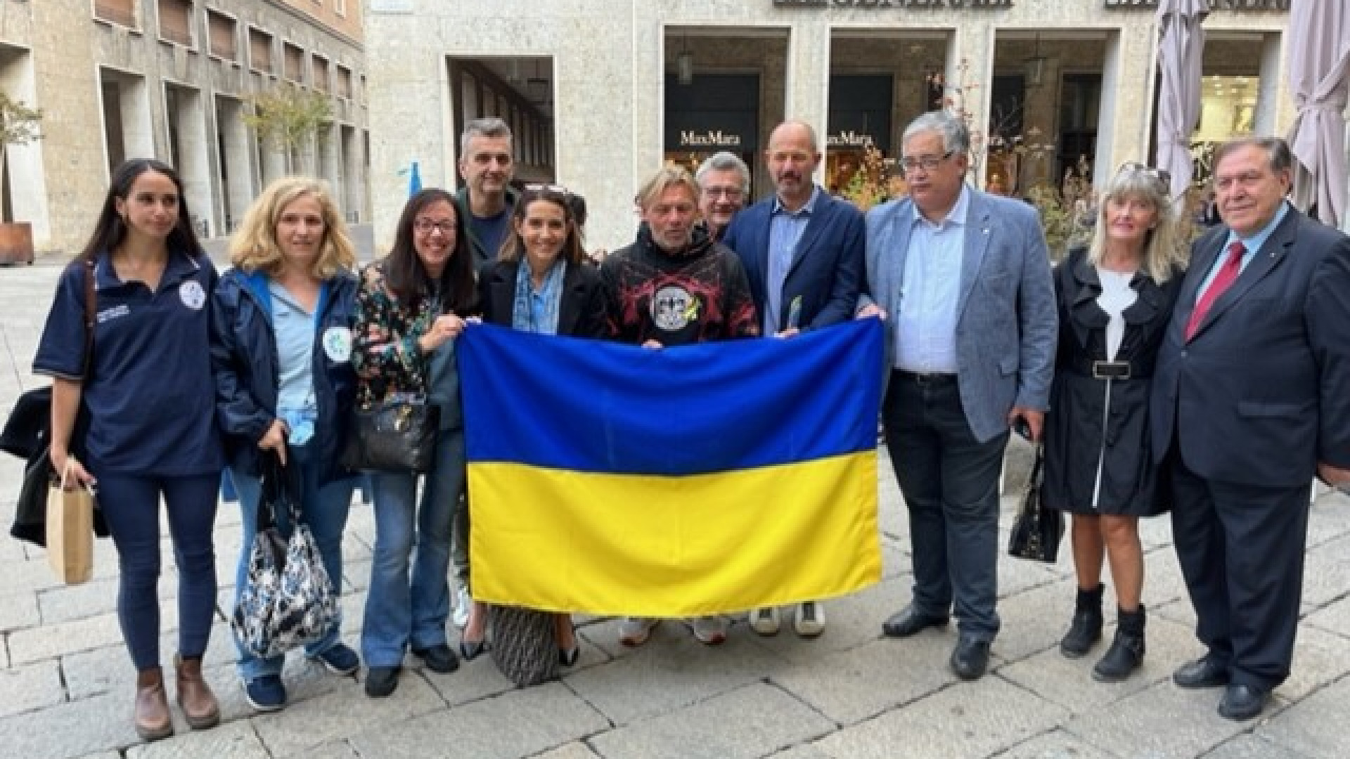 Mykola è arrivato a Piacenza dopo oltre 5mila chilometri in bici per dire no alla guerra