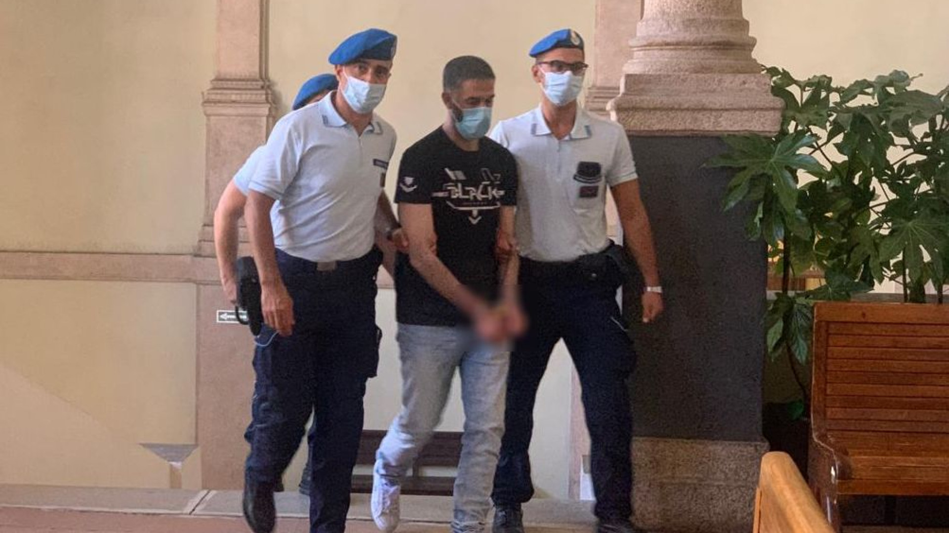 Omicidio Damia, ergastolo per il marito che le sferrò otto coltellate mortali