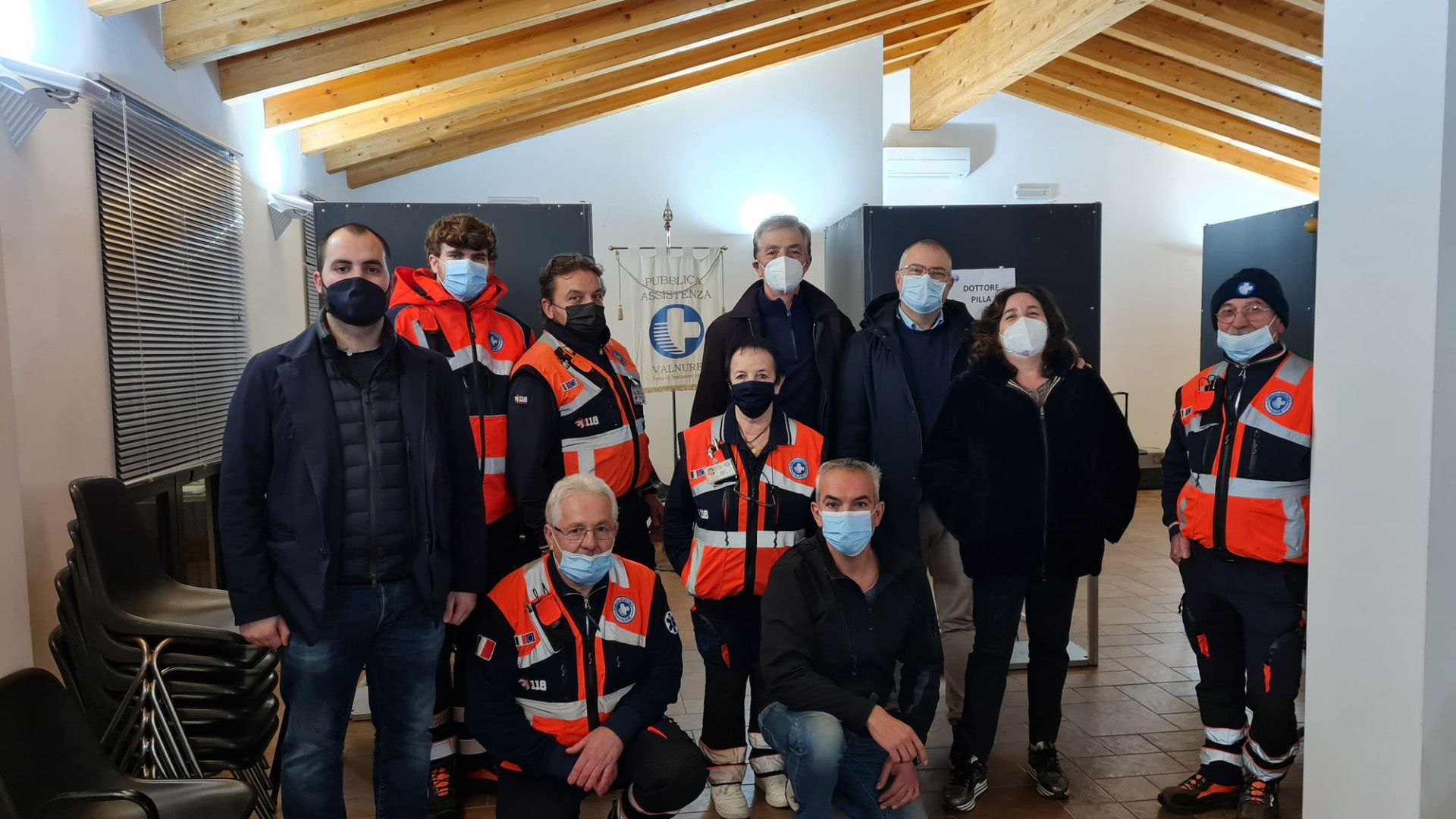 Ponte dell'Olio: Pubblica e medici allestiscono ambulatorio per la terza dose