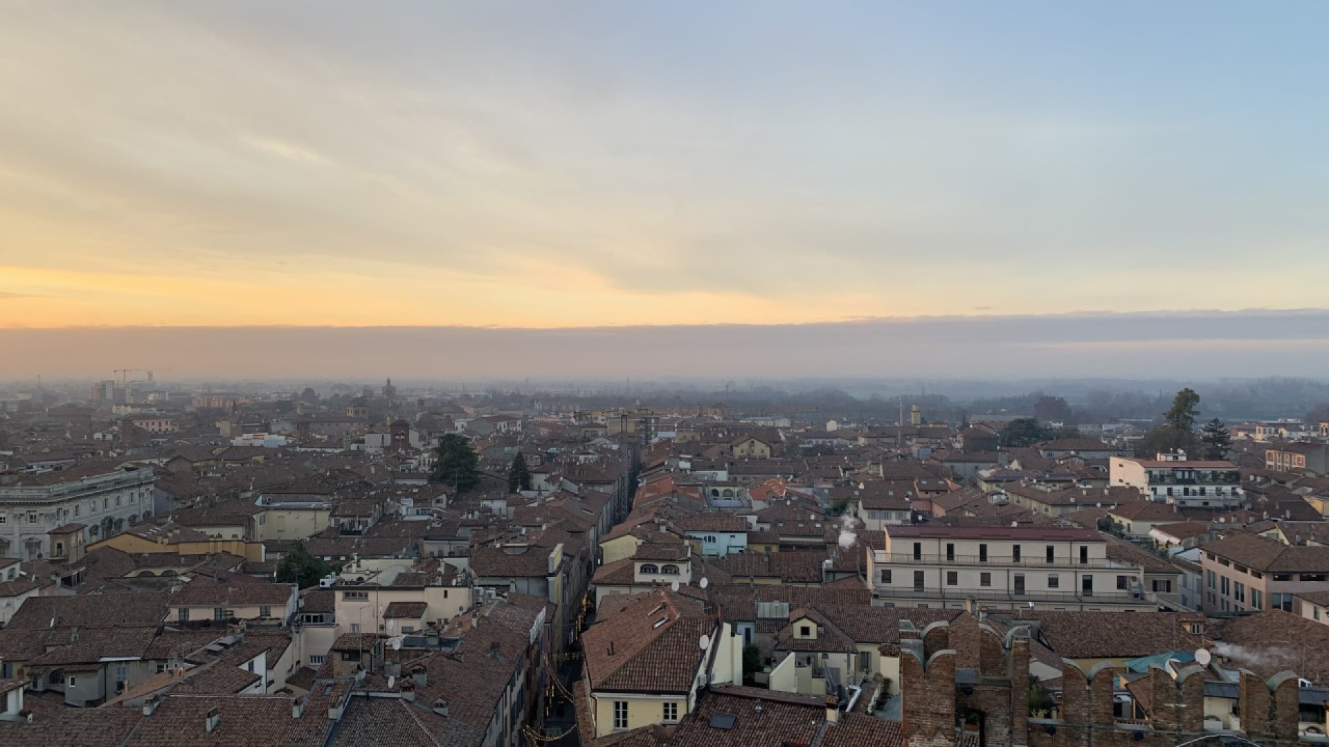 Smog: è ancora emergenza, fino al 27 dicembre in vigore le restrizioni aggiuntive