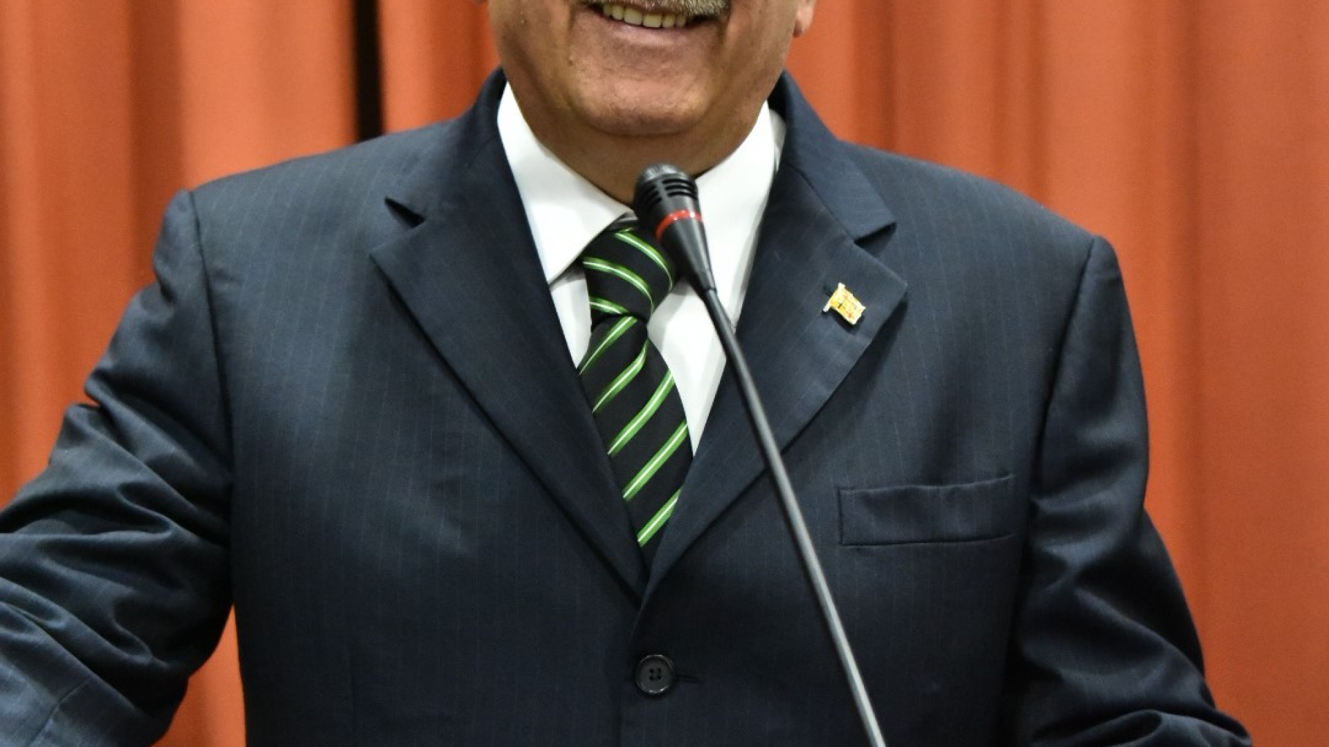 Lega Nord, Pisani rieletto segretario