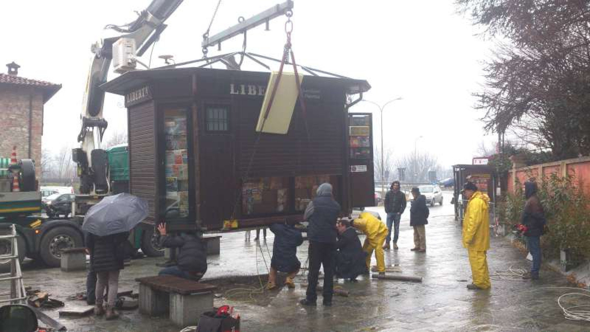 Spostata l'edicola di Rivergaro, primo passo per il restyling di piazza Paolo