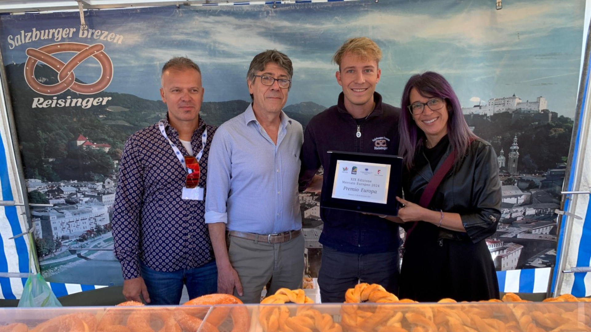 Dai bretzel al vinile: premiate le migliori bancarelle del Mercato Europeo
