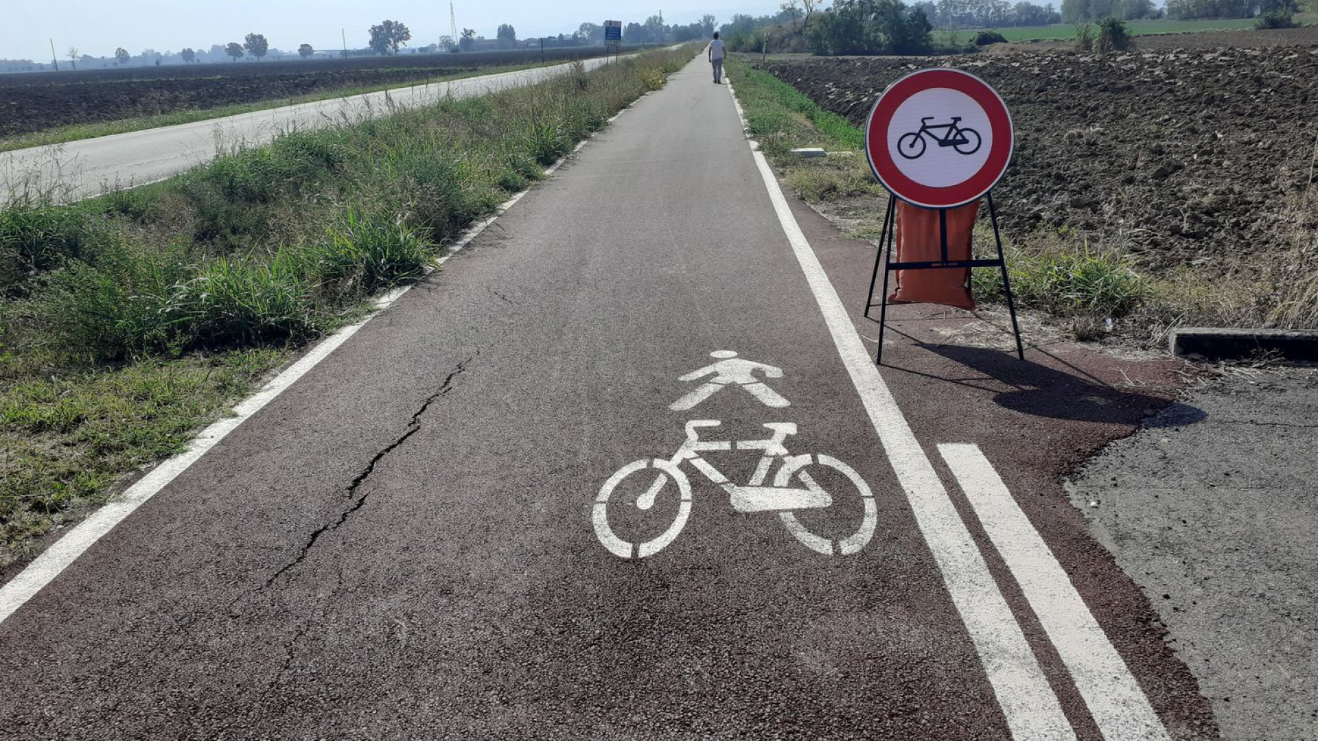 Ciclabile tra Rottofreno e Centora pronta, ma vietata alle due ruote: "Pericolosa"