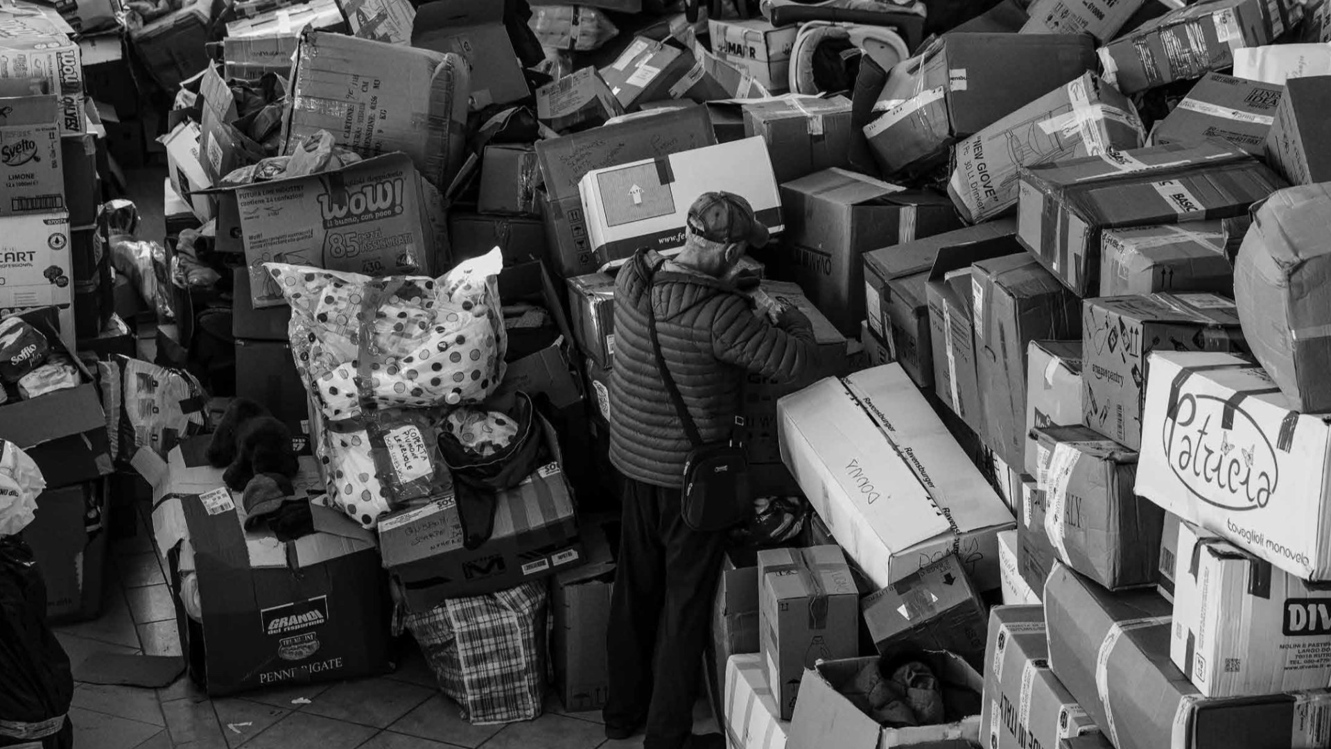 "Finalmente in salvo": volti e voci di profughi ucraini nel libro in uscita con Libertà