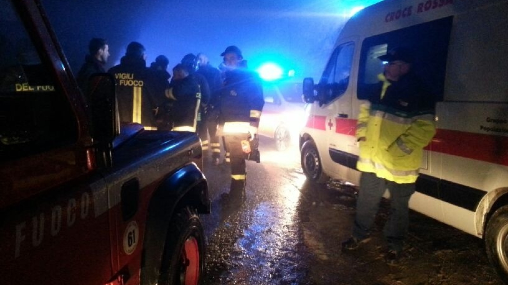 Pigazzano, con l'auto nel canale. Trovata dopo un'ora grazie al cane