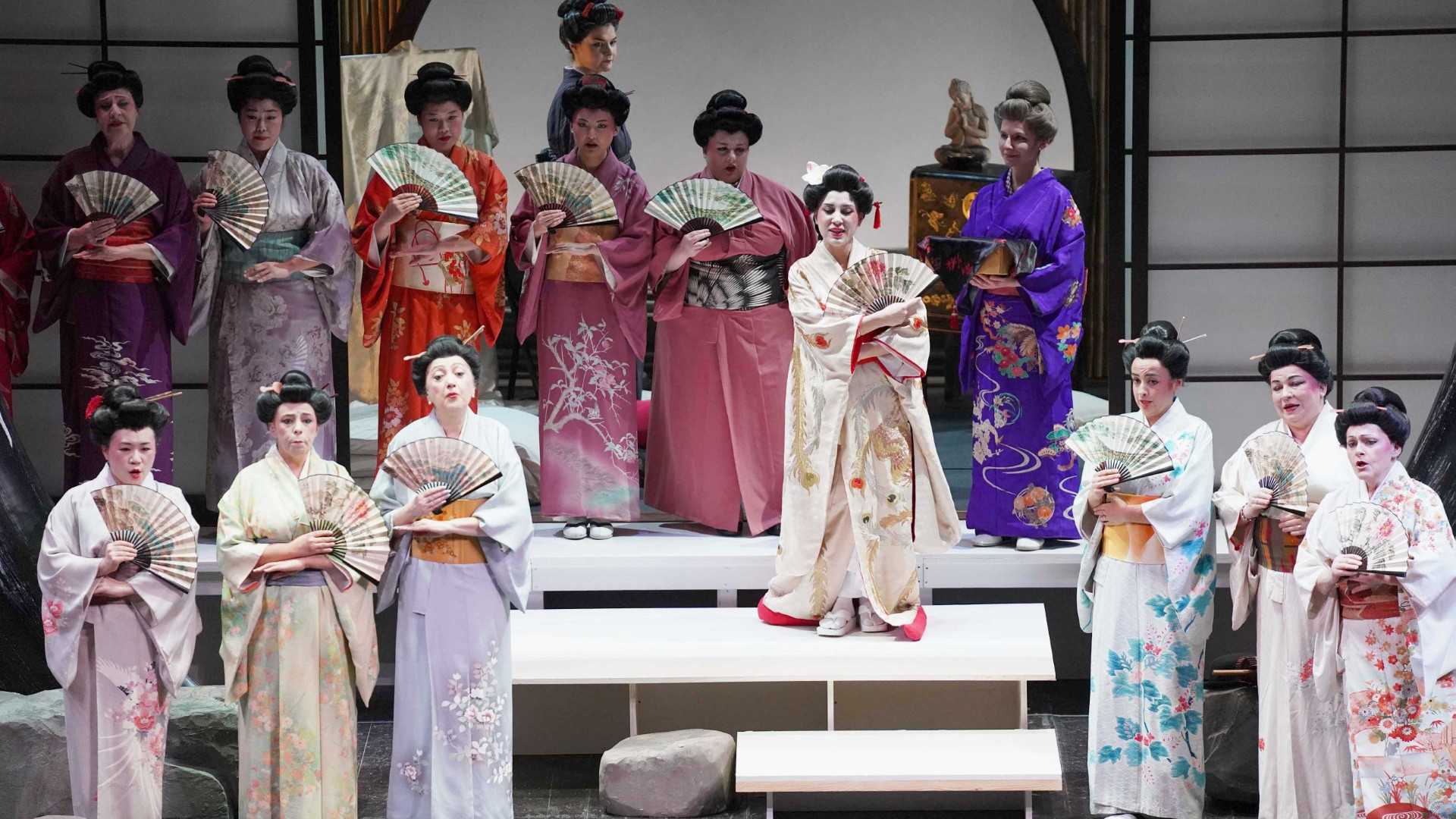 La "Madama Butterfly" di Leo Nucci apre la stagione lirica del Teatro Municipale