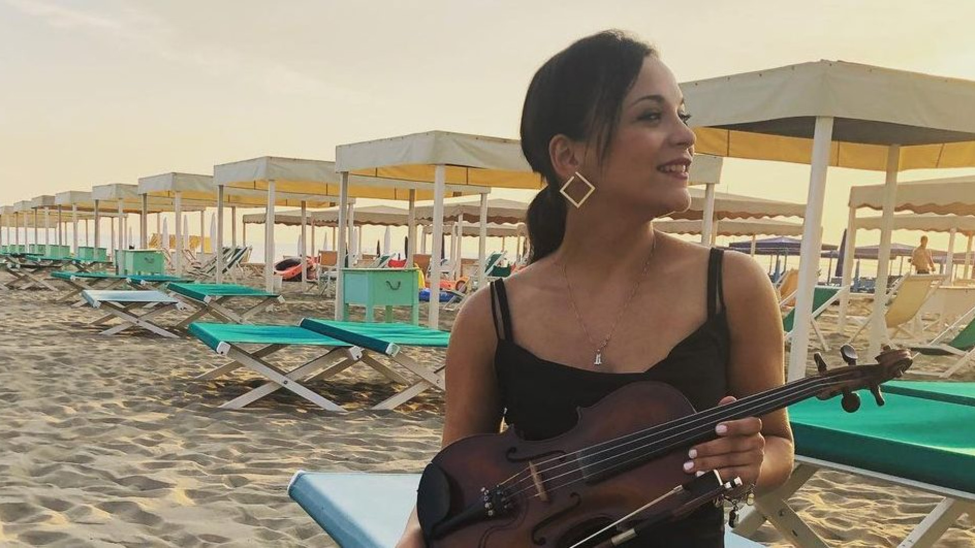 Il “Lato B” di Ambra Lo Faro: ingegnere, musicista, youtuber e organizzatrice