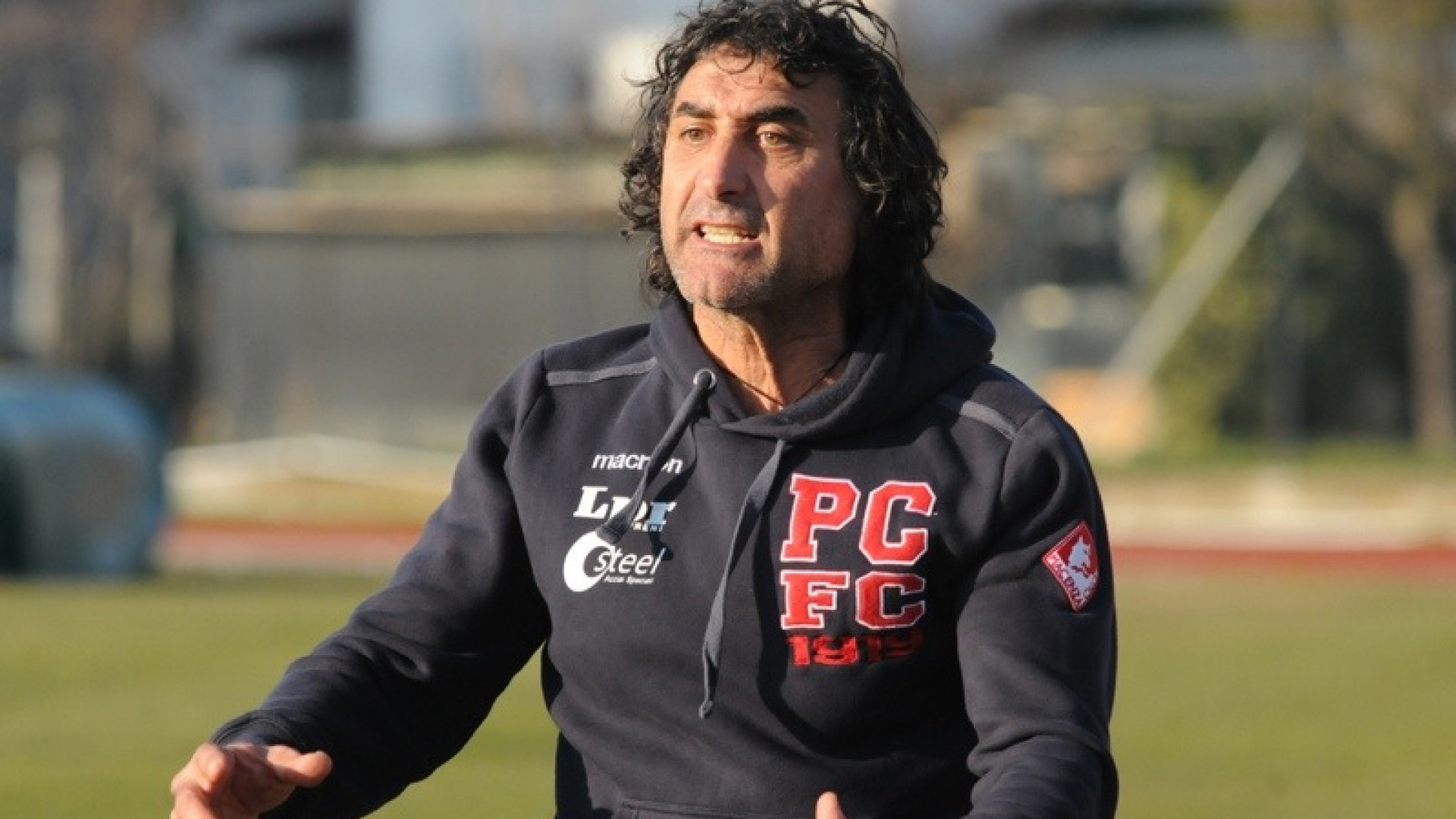 Piace in campo domani. De Paola: "La mia bacchetta magica è il lavoro"