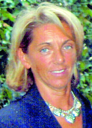 MAURA IN STIVALE ROSSETTI photo